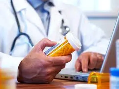 داروهای مکملی 25 درصد تجویز پزشکان استان مرکزی است 