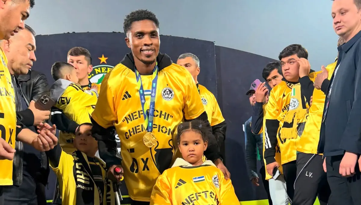 بازیکن قرضی استقلال با عصا به تهران برمی‌گردد!