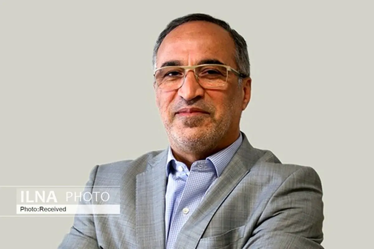 واعظی آشتیانی: فقط باشگاه استقلال سقف قرارداد را رعایت می کرد