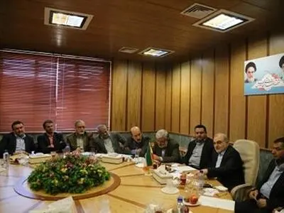 منافع ملی نباید فدای اهداف جناحی و باندی شود