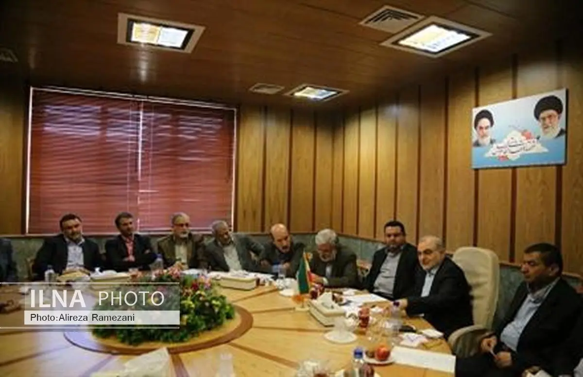 منافع ملی نباید فدای اهداف جناحی و باندی شود