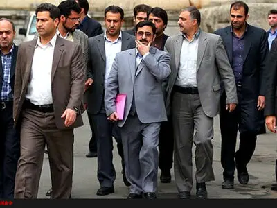 باید بررسی شود چه کسی به مرتضوی اجازه خروج از کشور را داده است