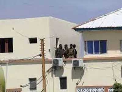 پایان گروگان‌گیری در پایتخت سومالی پس از ۳۰ ساعت