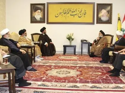 وفد علمائي ایراني یزور السید حسن نصرالله