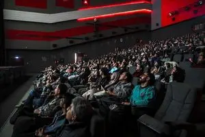 سینماها در هفته گذشته چقدر فروختند؟