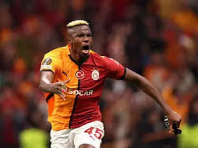 ویدئو: اوسیمن با پرسینگ مرگبار یووه را به زانو درآورد