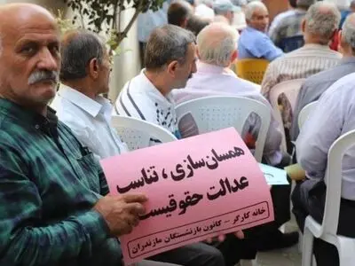 بازنشستگان حداقل‌بگیر هنوز تعیین تکلیف نشدند/ افزایش ۳۰۰ - ۴۰۰ هزار تومانی صدقه است!