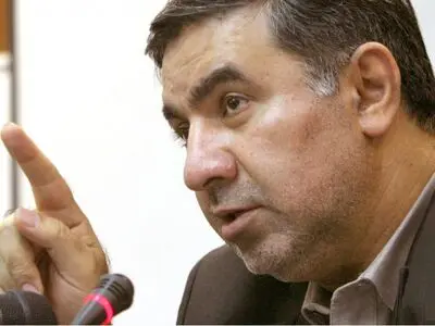 اوپک باید تا پایان ۲۰۱۸ به توافق کنونی کاهش تولید پایبند بماند