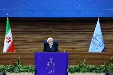 مبادا برخی کمبودها سبب شود تا از خدمت رسانی به مردم غافل شویم