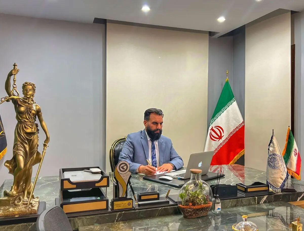 دکتر سیدمحسن موسوی وکیل پایه یک دادگستری