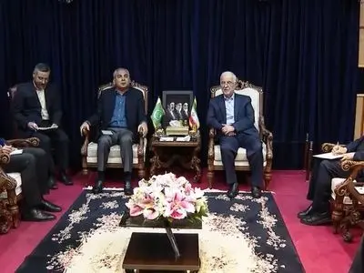 تاکید ایران و پاکستان بر گسترش همکاری ها سیاسی و تجاری