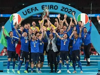 گزارش تصویری جشن قهرمانی ایتالیا در یورو 2020