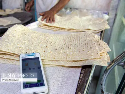 سهمیه آرد نانوایی‌ها بر اساس کیفیت نان تولیدی و قانونمندی نانوایان باشد/ تخصیص سهمیه ویژه به شهرستان های تفت و مهریز