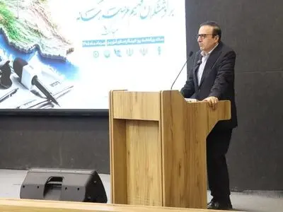 خبرنگاران روابط عمومی دستگاه‌های دولتی نیستند/ خبرنگاران صدای بی‌صدایان هستند