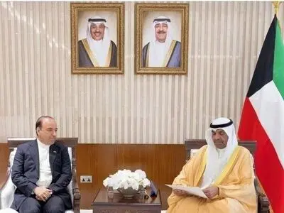 ابلاغ پیام عراقچی به وزیر خارجه کویت