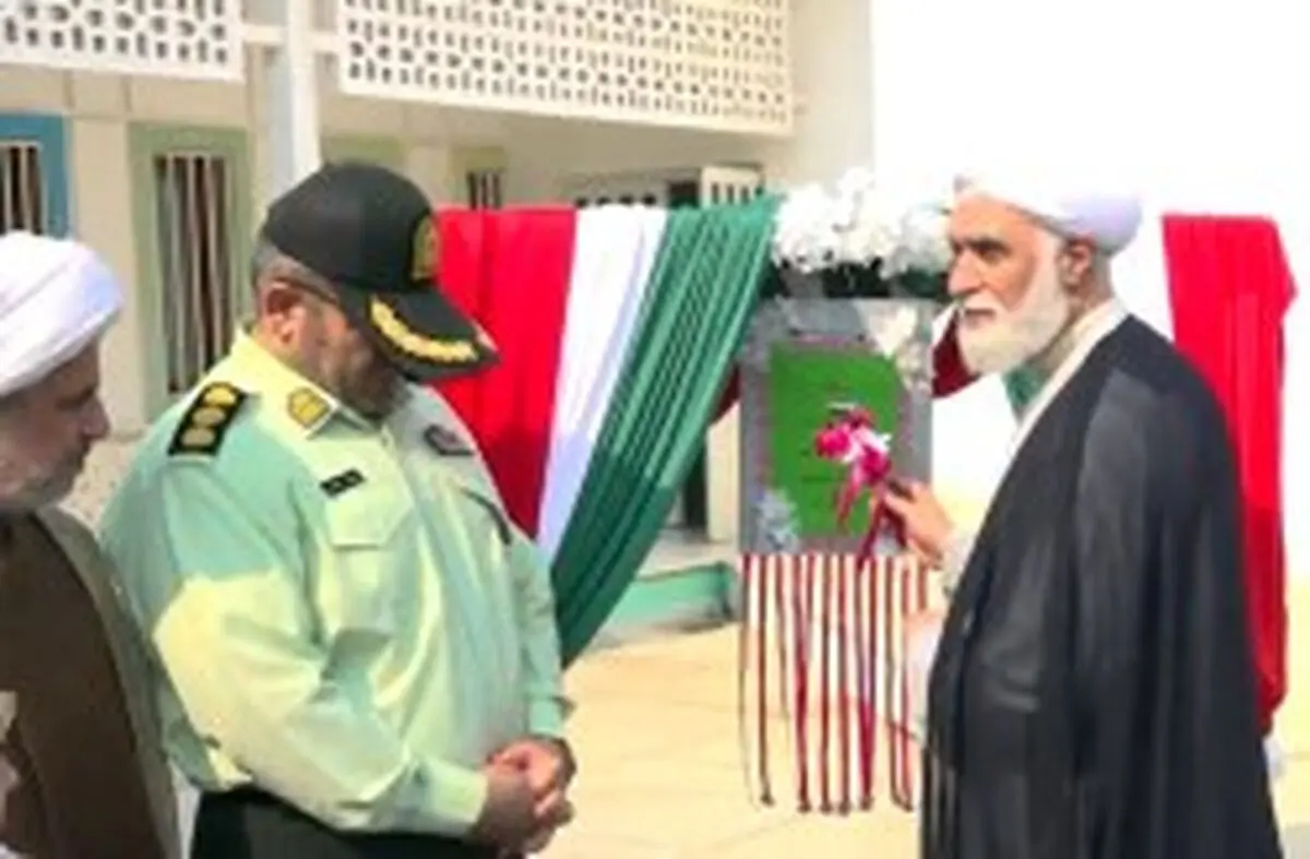 زنگ مهر و مقاومت در کیش نواخته شد​