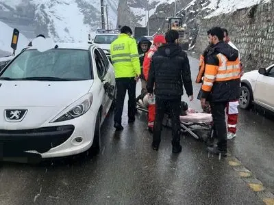 ریزش‎ ‎سنگ‎ ‎در‎ ‎جاده‎ ‎کرج‎ ‎چالوس‎ ‎منجر‎ ‎به‎ ‎فوت‎ ‎یک‎ ‎نفر‎ ‎شد