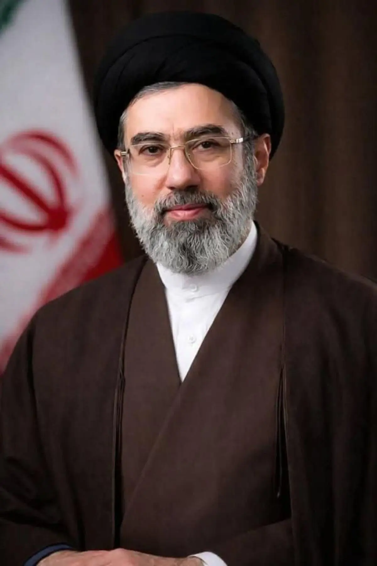  مدیرعامل صبانفت انتخاب آیت الله سید مجتبی خامنه ای به عنوان سومین رهبر جمهوری اسلامی ایران را تبریک گفت