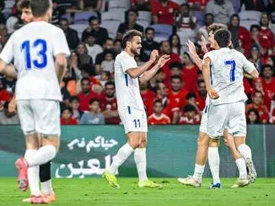 اورونوف در صدر اخبار نقل و انتقالات/ تراکتور - پرسپولیس در اواخر آذر