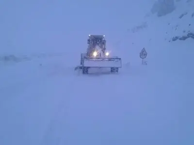 محورهای توسکستان وجنگل گلستان مسدود است