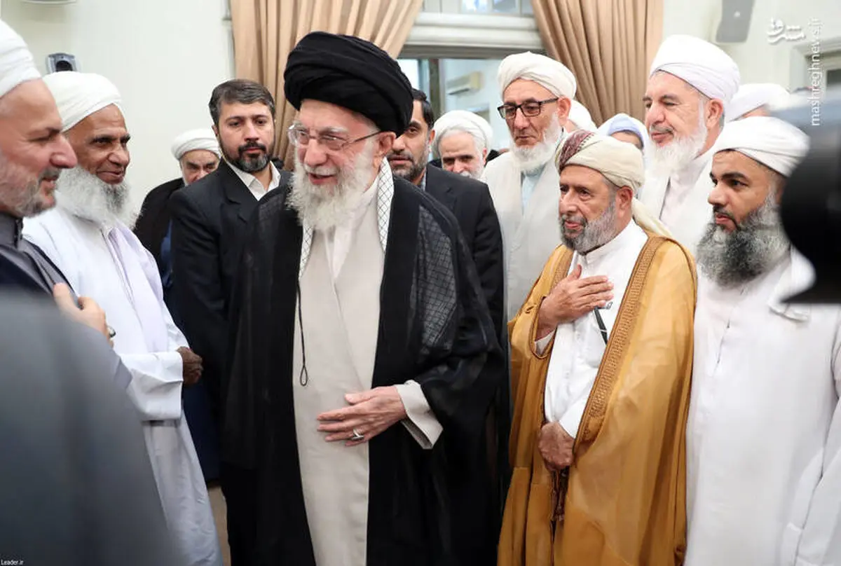 علماء أهل السنة فی محافظة هرمزکان یؤکدون دعمهم لقائد الثورة والنظام الإسلامی