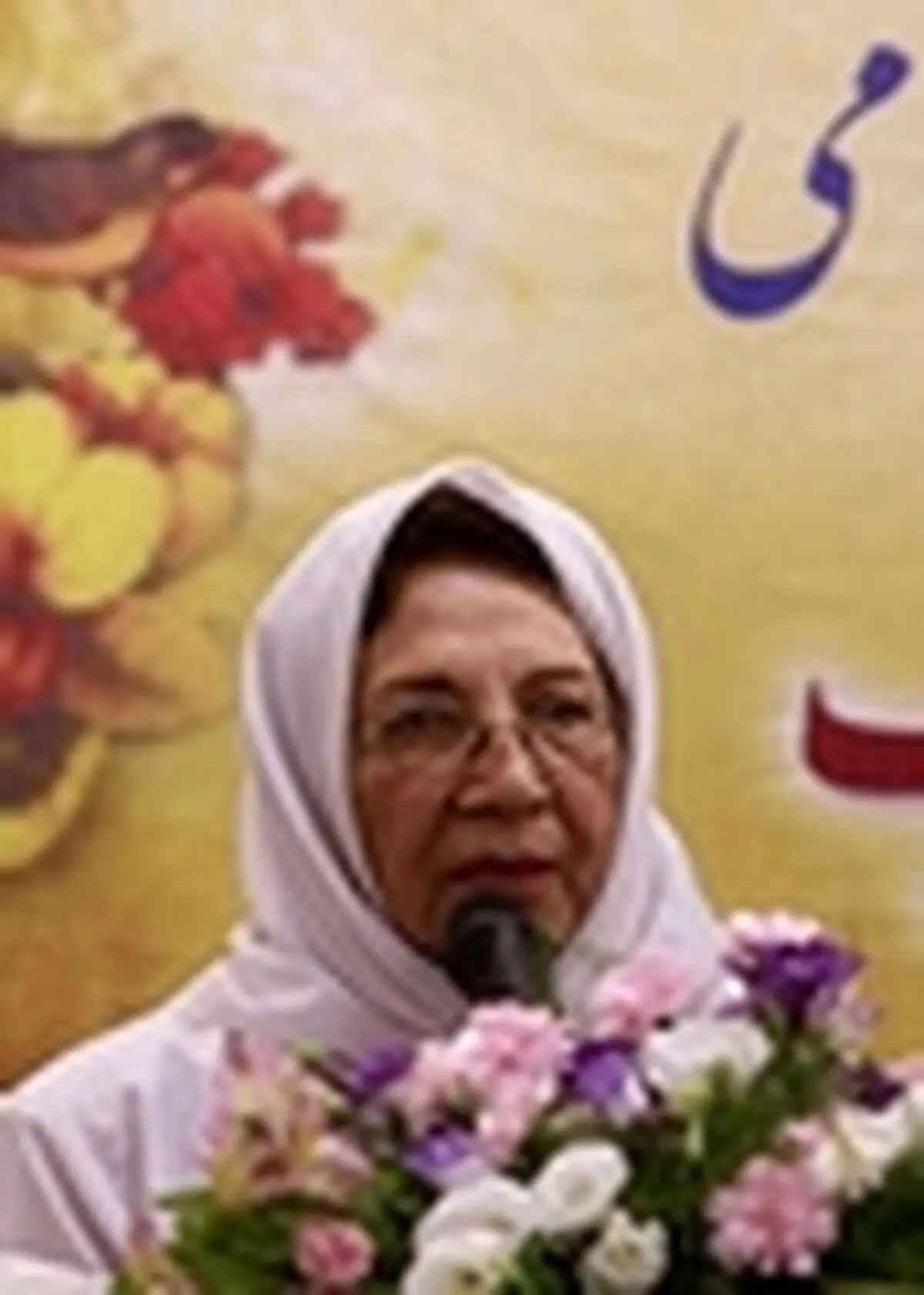 همدردی غزل تاجبخش با قربانیان اسیدپاشی