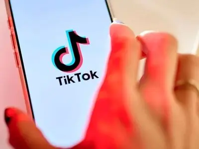 
EU asks TikTok to disable ‘addictive’ features
