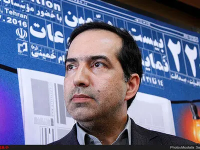 4 سال است به رسانه‌های دولتی مجوز نداده‌ایم