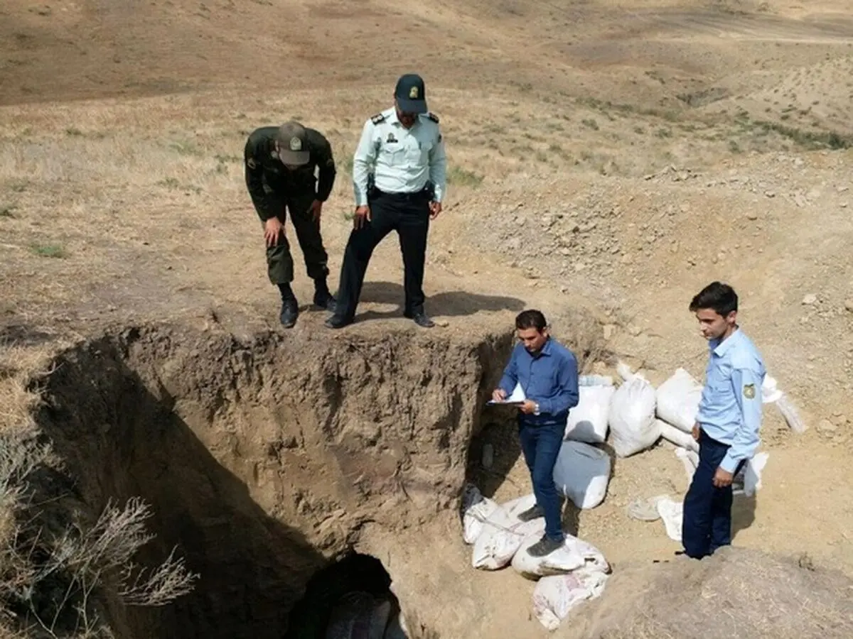  ۹ حفار یک محوطه تاریخی در سرخس دستگیر شدند
