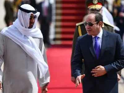 Israeli PM, UAE de facto ruler hold talks with el-Sisi in Egypt