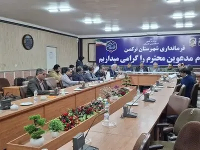 نیروگاه خورشیدی ۱/۲ مگاواتی در گمیشان امروز گلنگ زنی می‌شود