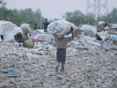 بیانیه ۷۰۰ فعال اجتماعی درباره توقف طرح ضربتی جمع‌آوری کودکان/ به بهانه شرایط اضطراری طرح‌های شکست‌خورده را عملی نکنید