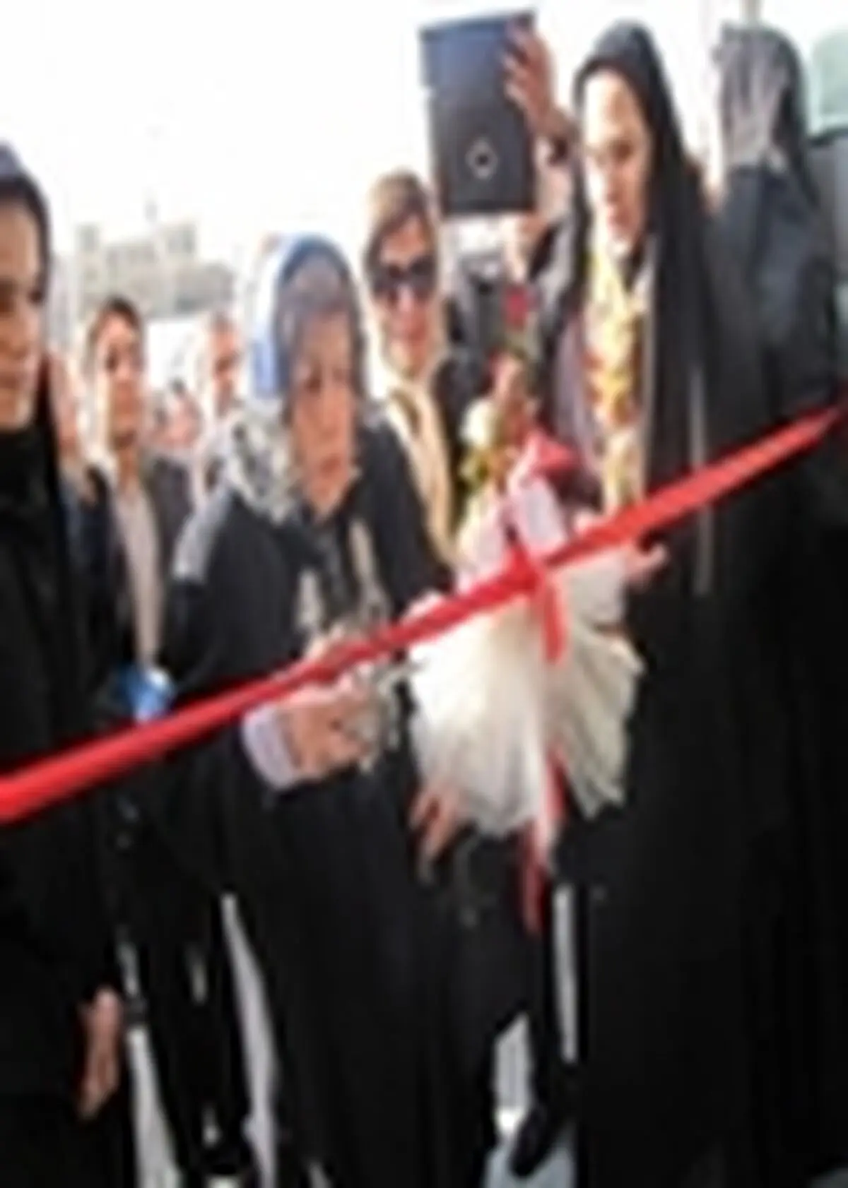مجهز‌ترین سالن ورزشی دخترانه شمال‌غرب کشور در تبریز افتتاح شد