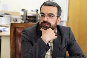 استماع گزارش وزیر صمت و کار درباره مسائل جنگ در نشست مجمع نمایندگان استان تهران