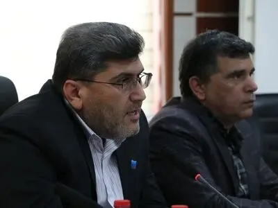 طرح انتقال آب دریا به فارس در سه فاز اجرایی می‌شود/  ۴۰۰میلیون مترمکعب سهم استان از شیرین‌سازی آب دریا