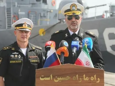 مناورات بحرية مشتركة بين إيران وروسيا غداً في بحر عُمان