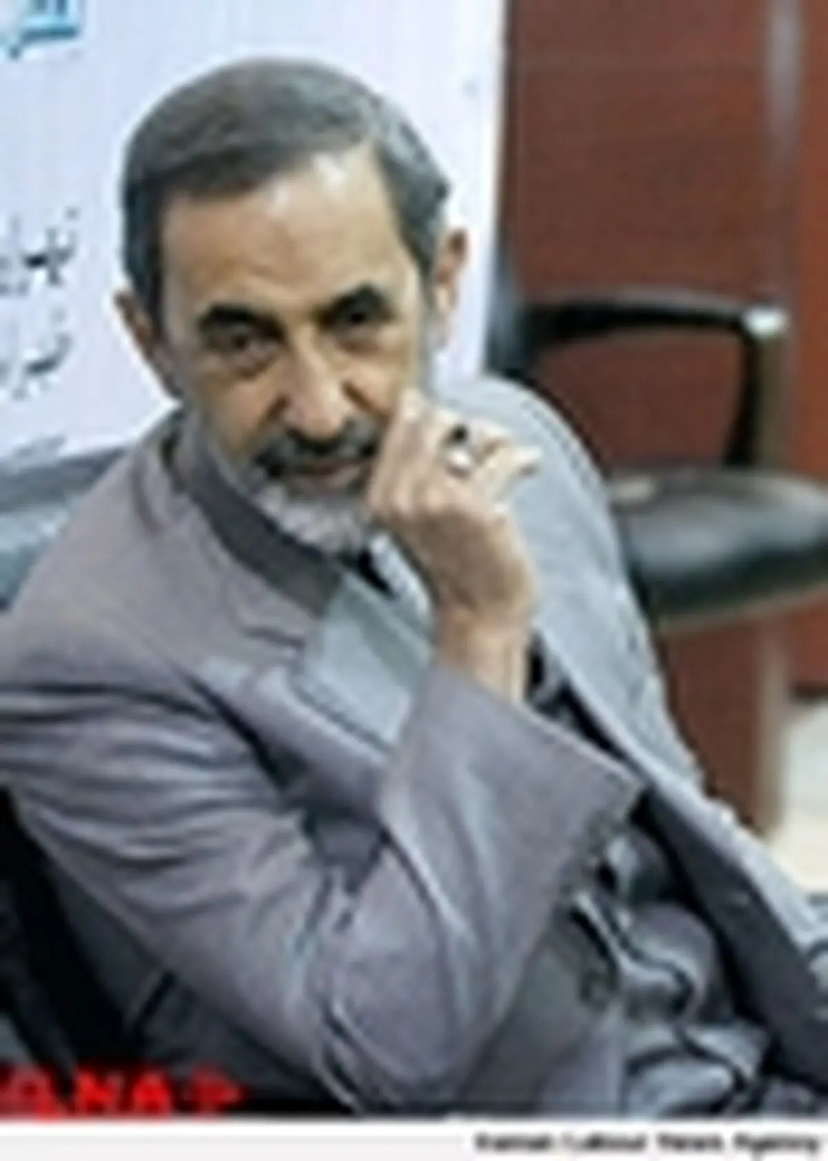 تکذیب نامه انتقاد به توافق ژنو به مقام معظم رهبری