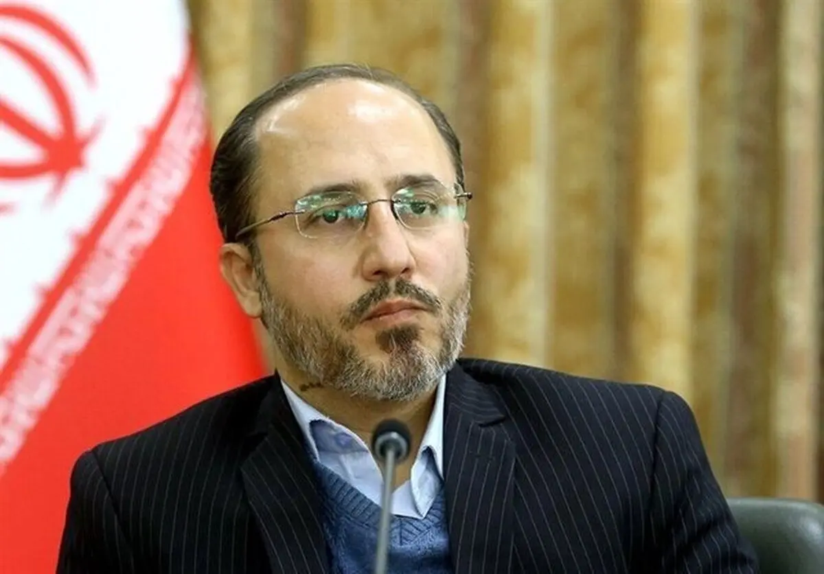 تروریست‌های اقتصادی مشغول القا تزلزل در تیم اقتصادی دولت هستند 