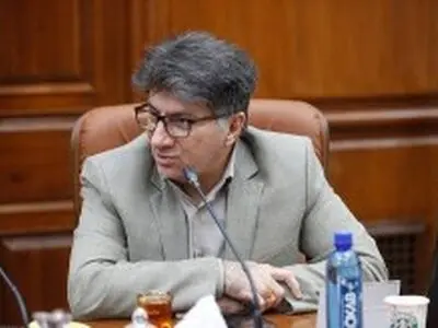 نظارت فراگیر مرکز بهداشت کیش بر روند تولید و توزیع مواد غذایی، آرایشی و بهداشتی