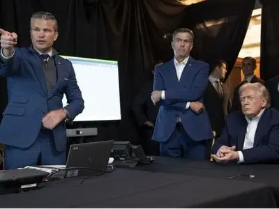 ترامپ تغییر نظام در ایران را «بهترین گزینه» خواند!