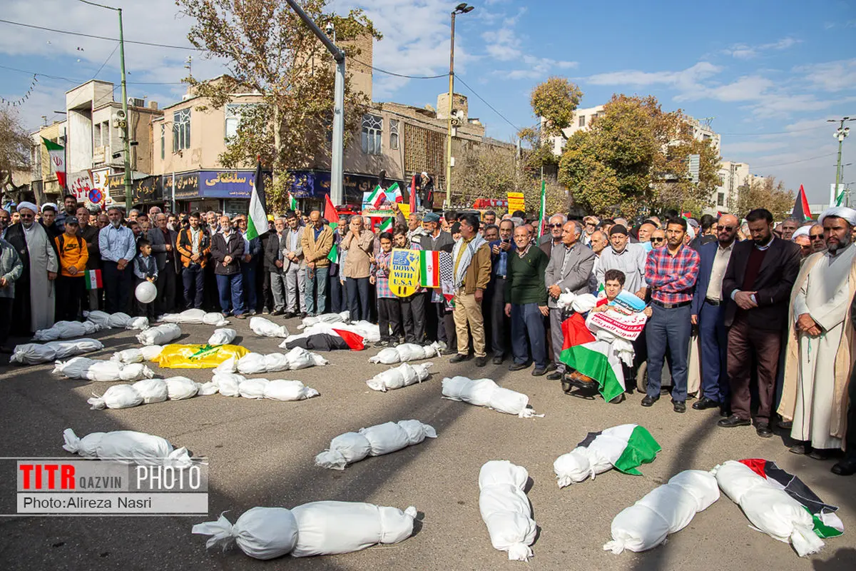 بدء مسیرات جماهیریة حاشدة للشعب الایراني دعما للفلسطینیین