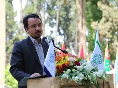 شهردار کاشان به دعوت مجمع جهانی شهرهای اسلام عازم وین شد
