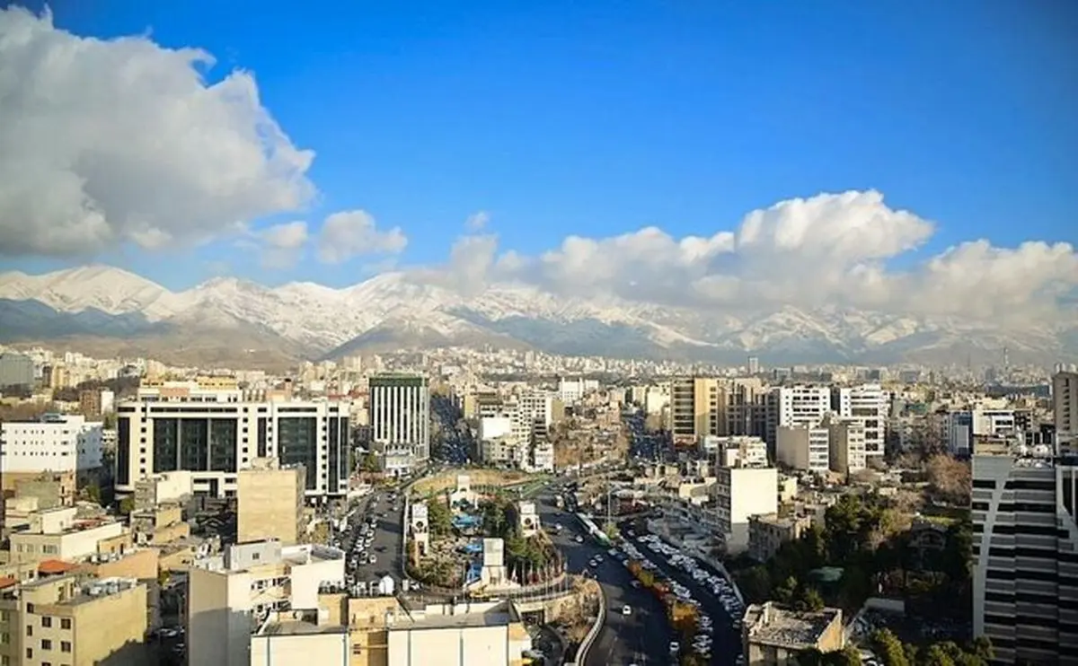 آسمان صاف تا قسمتی ابری در تهران