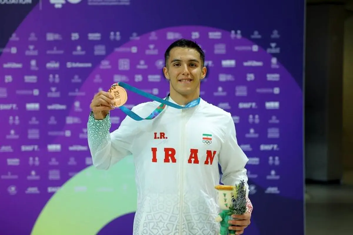 مدال برنز ۲۰۰ متر آزاد بازی‌های کشورهای اسلامی بر گردن قاسمی