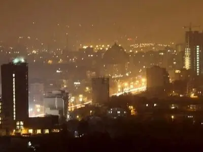 آلودگی ها هوا برنامه استقلال و ساپینتو را برهم زد
