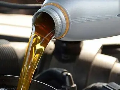 راهنمای خرید روغن موتور مناسب و‌ با کیفیت