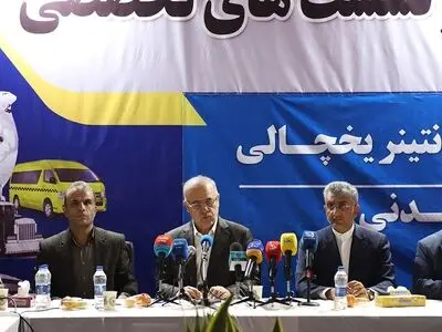 قطار حومه و بین شهری نیاز مبرم بندرعباس است