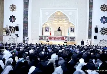 ایستادگی ملت ایران، توطئه‌های دشمنان را نقش بر آب کرد