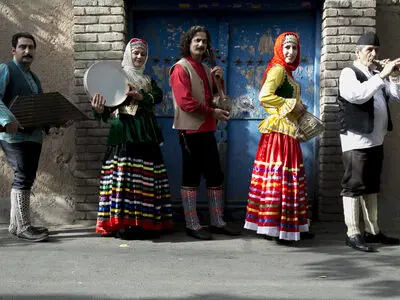 ایتالیا با رقص گیله‌مردان ایرانی، جشن خرمن می‌گیرد