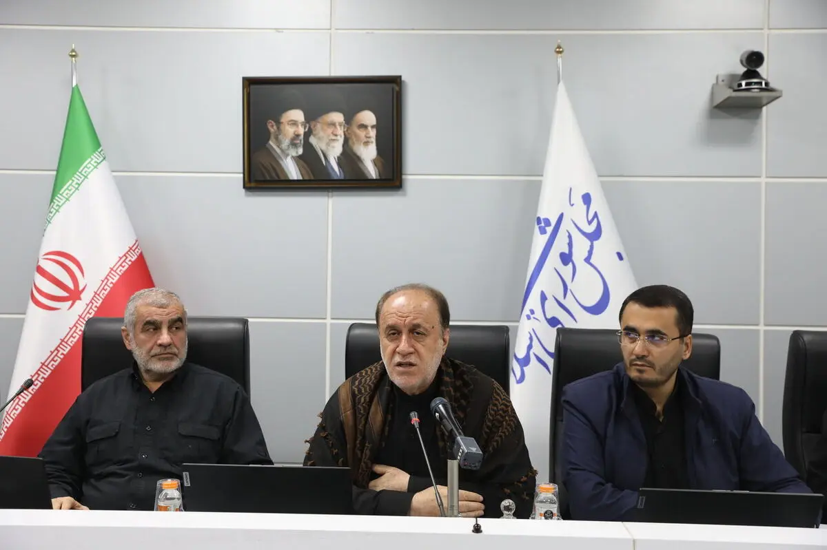 دشمن غدار با محاصره دریایی، ما را به یک جنگ تمام عیار اقتصادی فراخونده است
